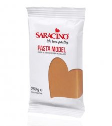 brun modelleringspasta