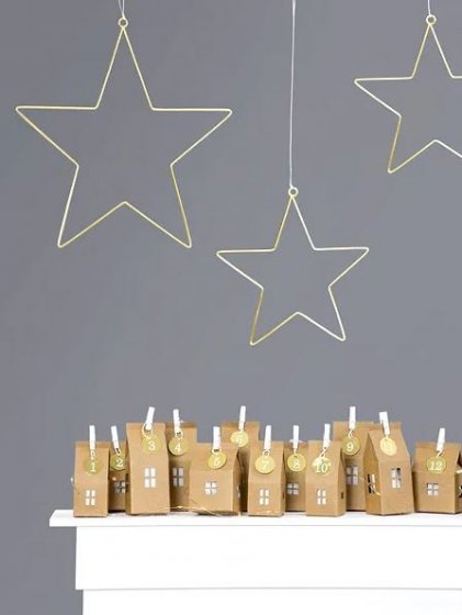 Adventtikalenteri DIY Houses