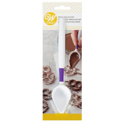 Candy melt drizzling tool