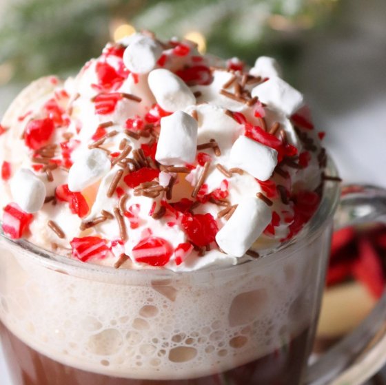 Hot chocolate toppings