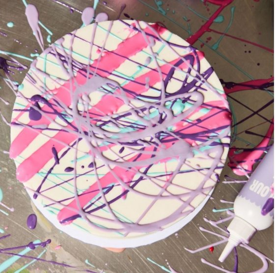 Colour Mill Choco drip lavender