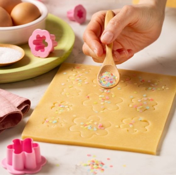 Decora Syötävät koristeet Kukat