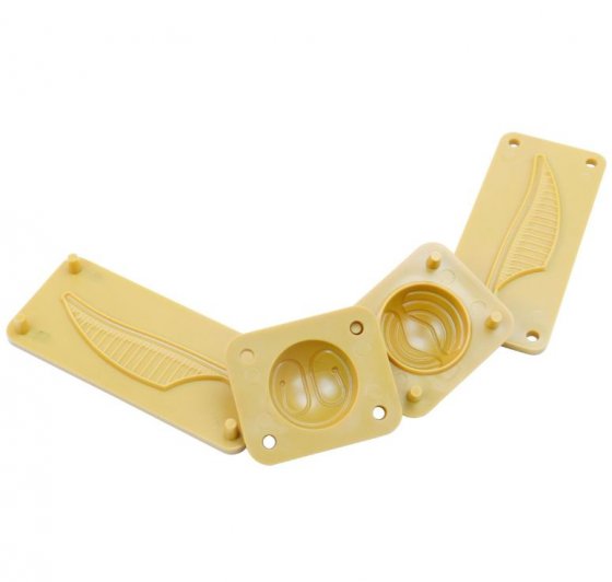 Fondant mould golden snitch