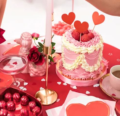 Vita konfettihjärtan