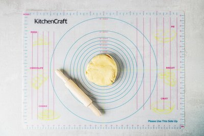 KitchenCraft kavlingsmatta 45 x 61 cm