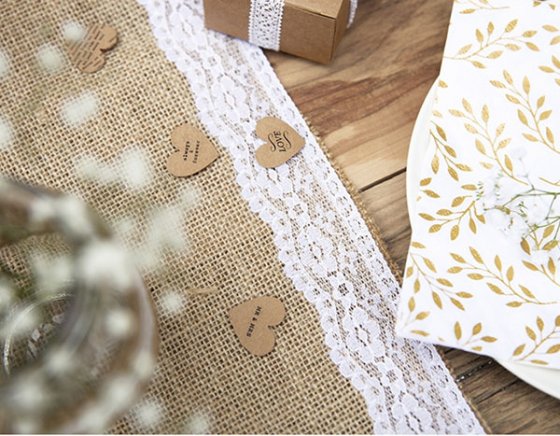 Löpare jute med spetskant