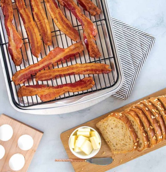 Nordic Ware Oven Baking Pan