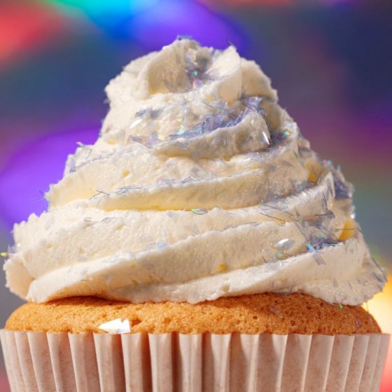 PME Syötävä Glitter Lilac Sapphire Flakes