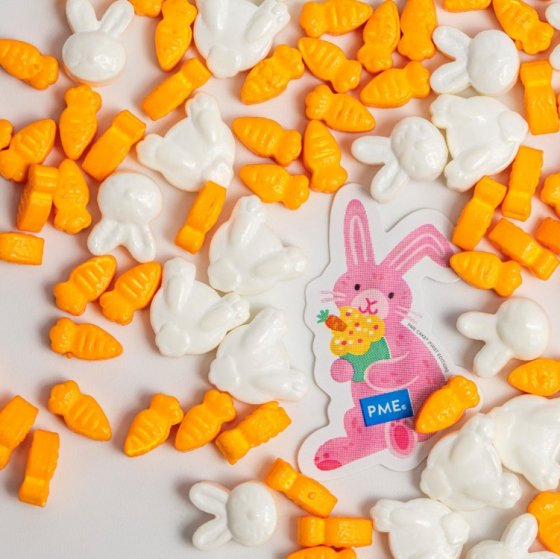 strössel kaniner och morötter