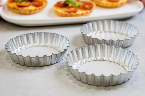 Piirakkavuoka irrotettavalla pohjalla 10 cm 6 kpl