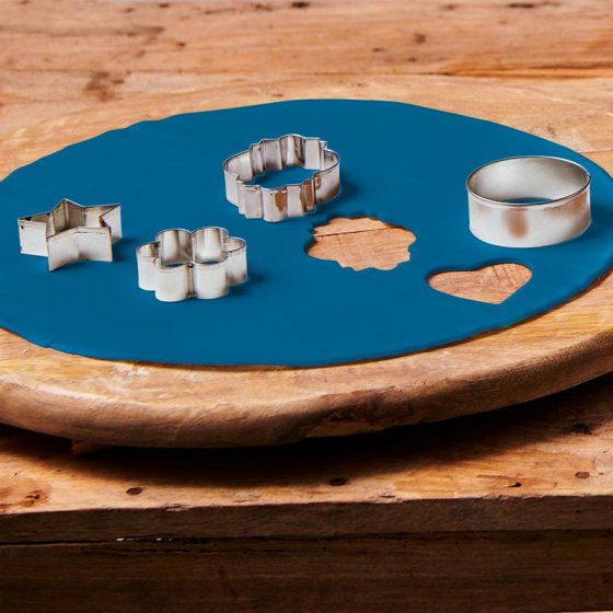 Färdigkavlad sockerpasta blå