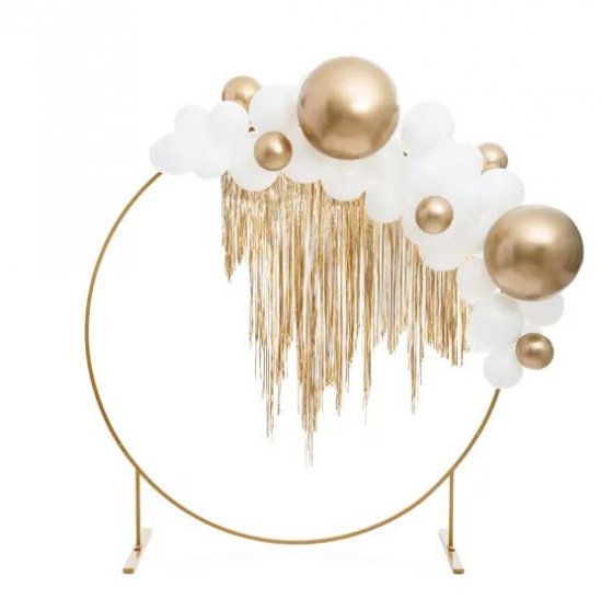 Stor guldfärgad ballong