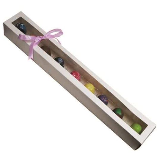 Valkoinen praliinirasia 9 pralinalle